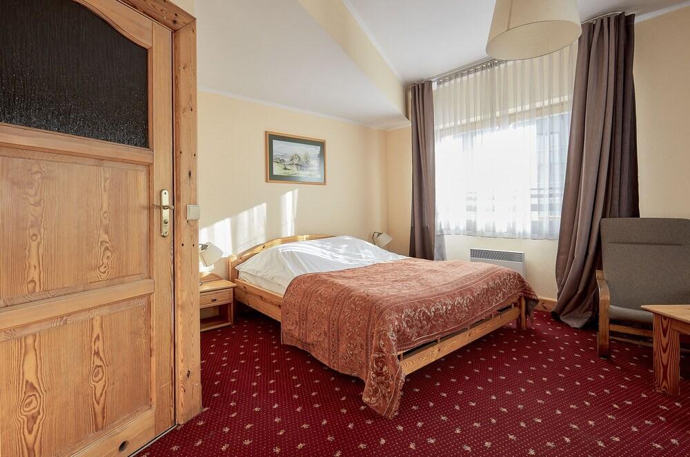Hotel Skalny Закопане Экстерьер фото