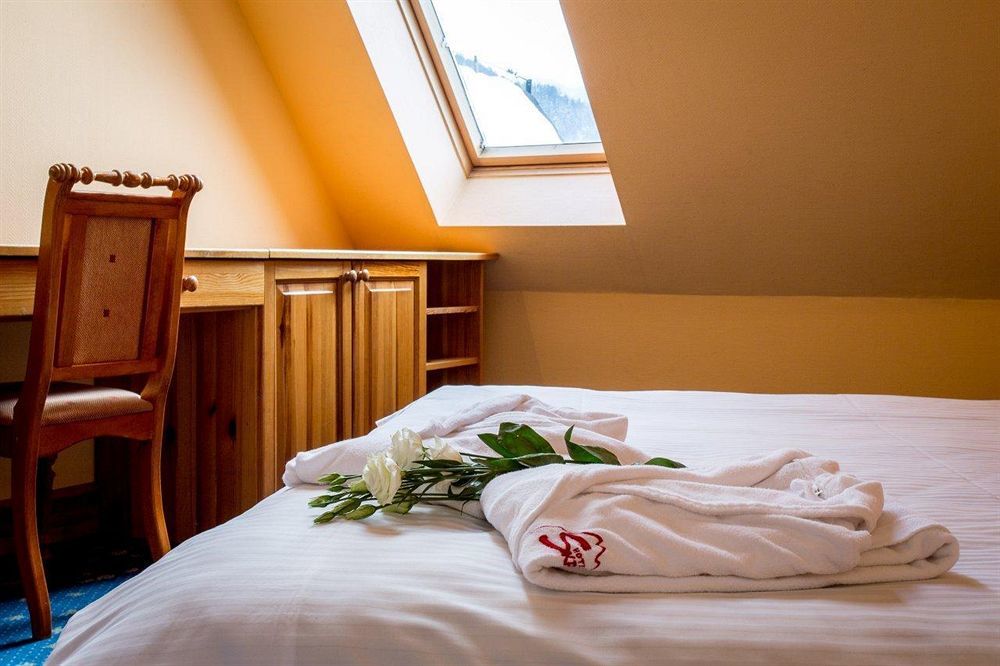 Hotel Skalny Закопане Номер фото