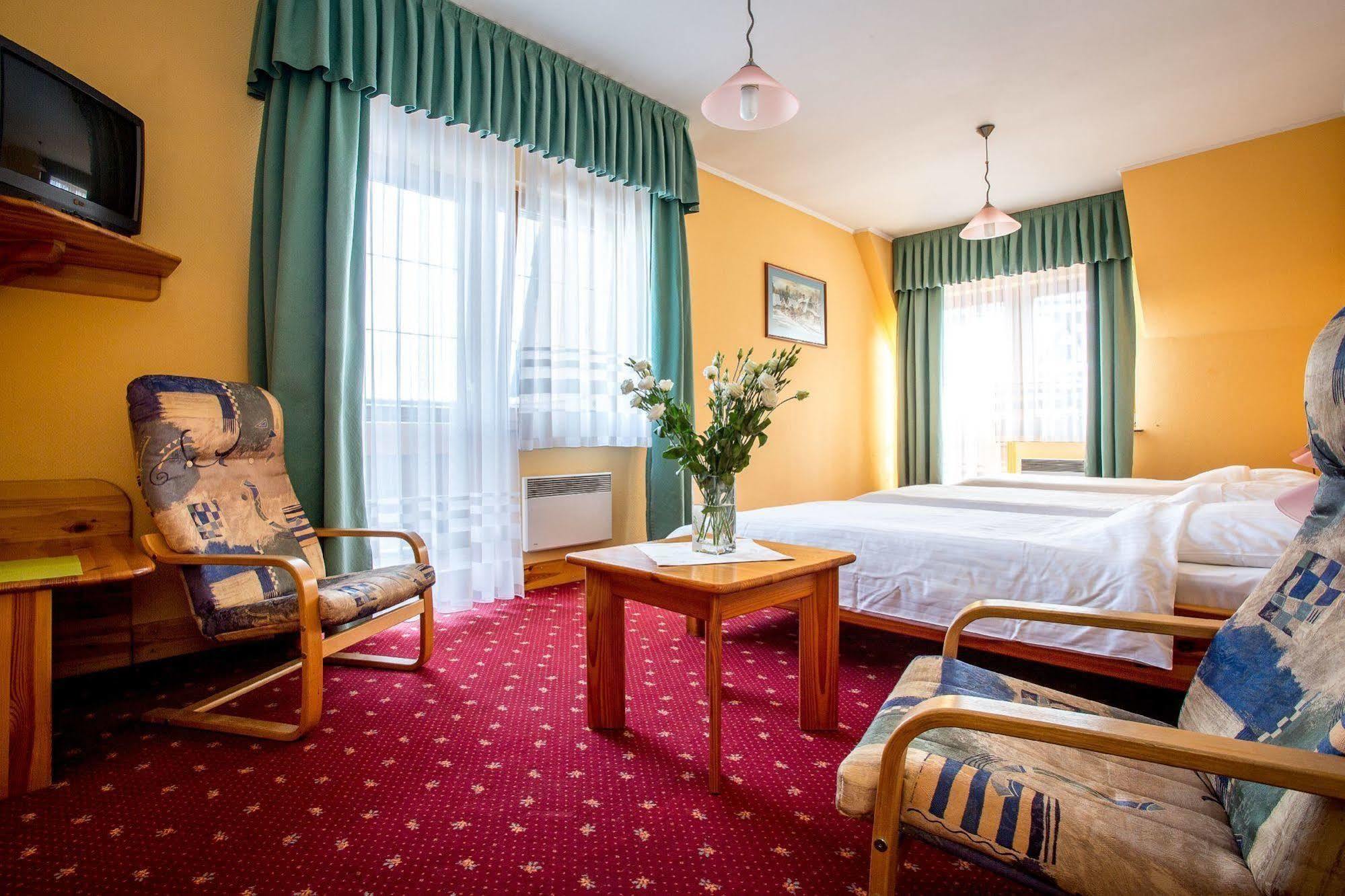 Hotel Skalny Закопане Экстерьер фото